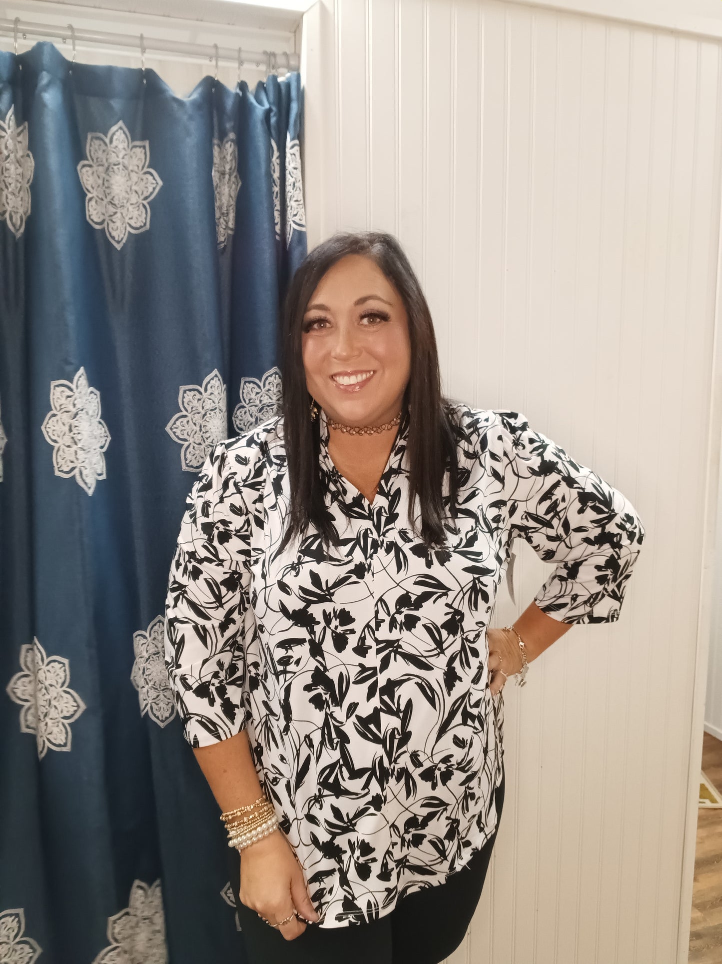 Black and White 3/4 SLV Top