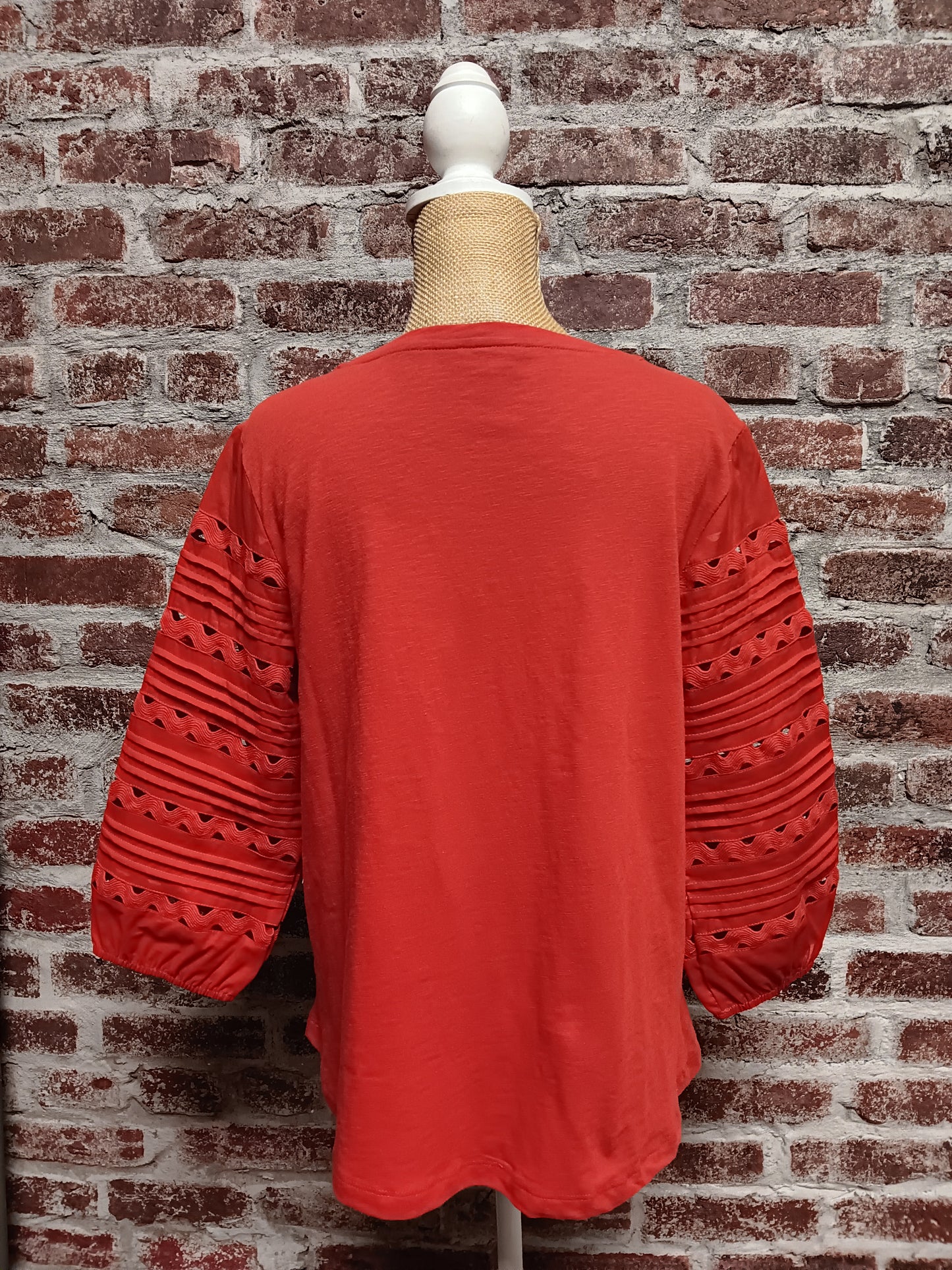 Red Pepper Ric Rac 3/4 Sleeve Top