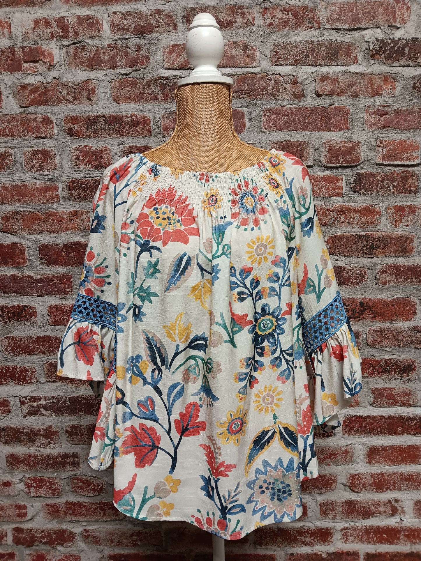 Multicolor Floral 3/4 Flounce Sleeve Top