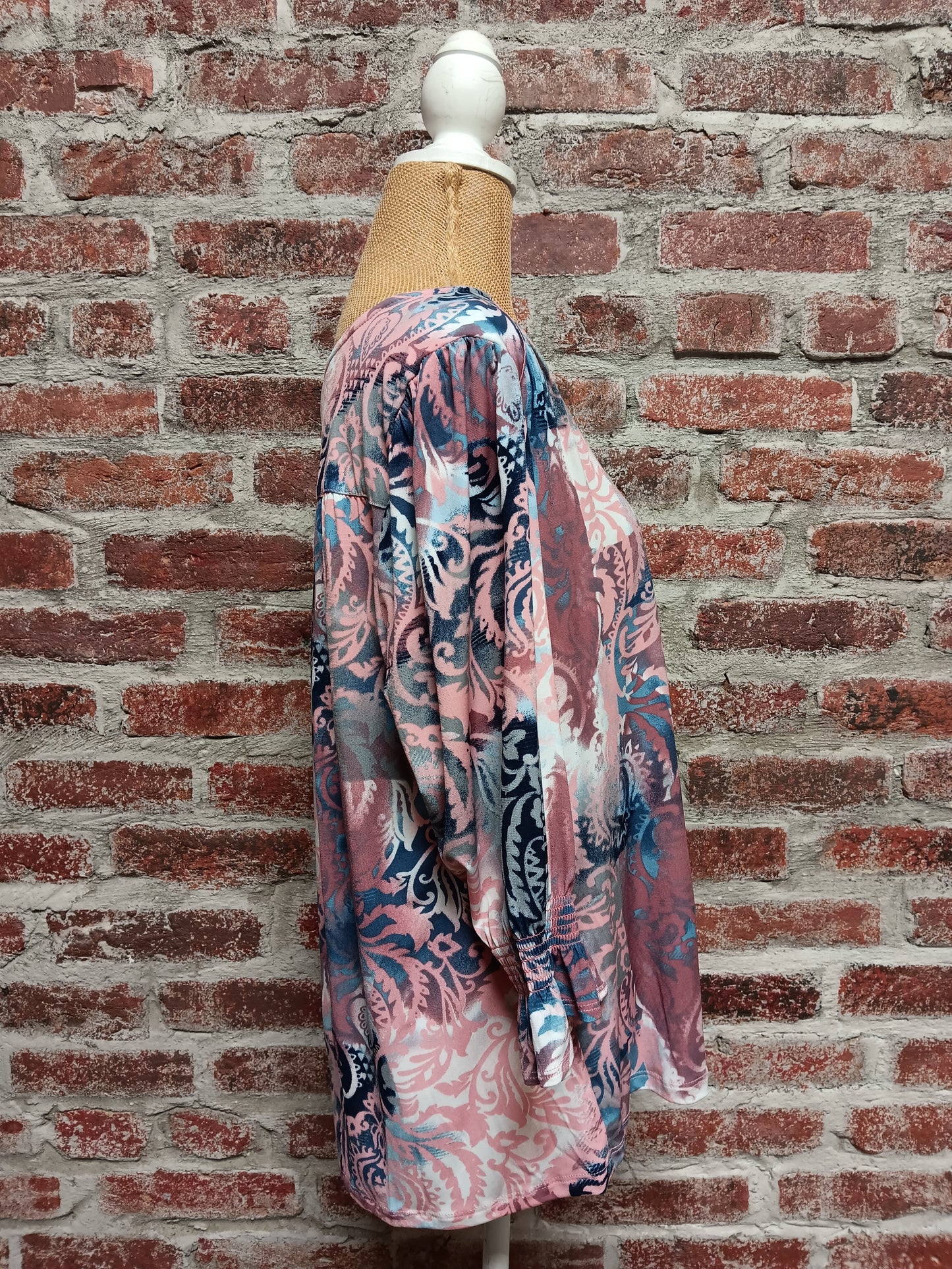 Rose and Blue Filigree Shirred 3/4 Sleeve Top