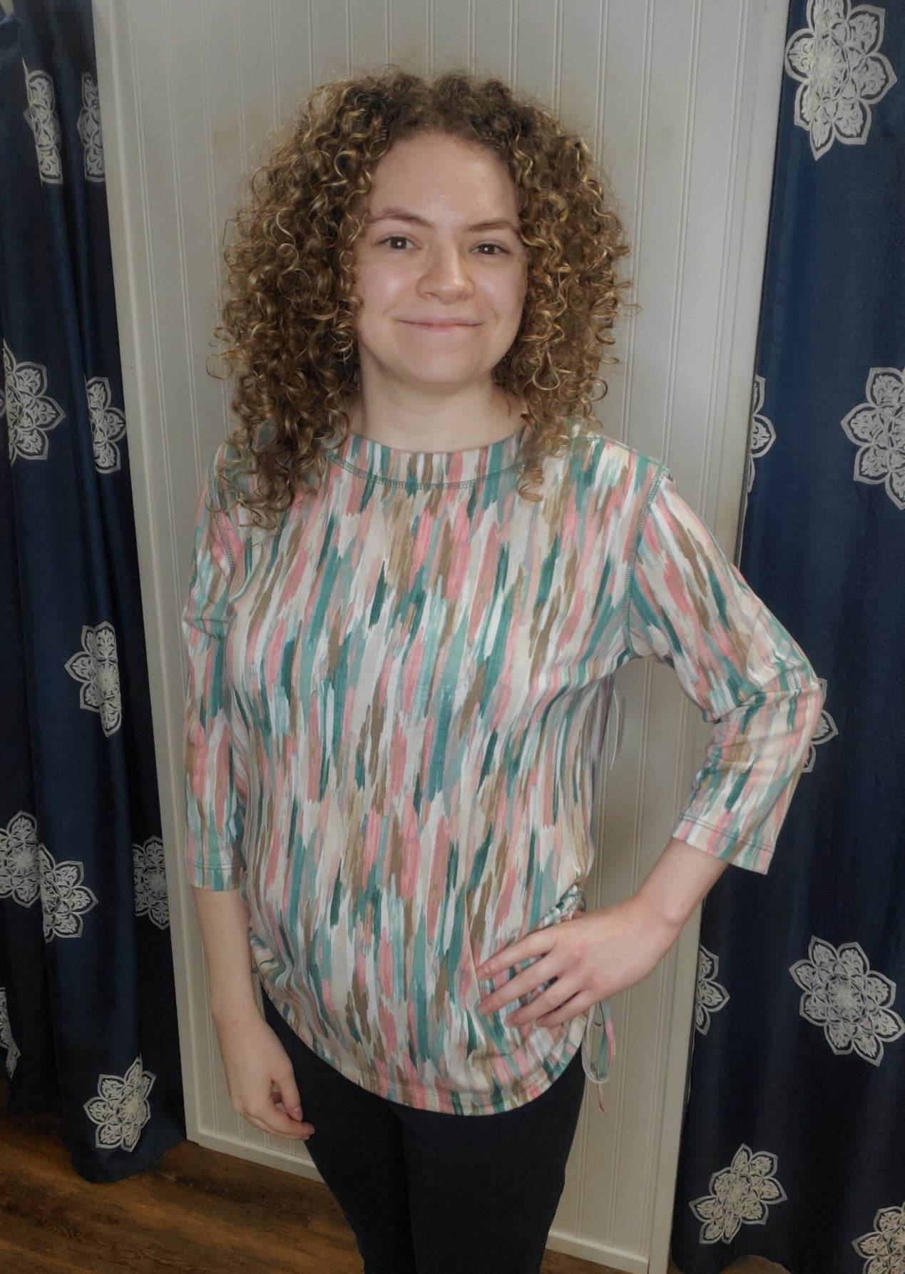 Beige/Pink/Teal Brush Stroke Print 3/4 Tie Up Sleeve Top