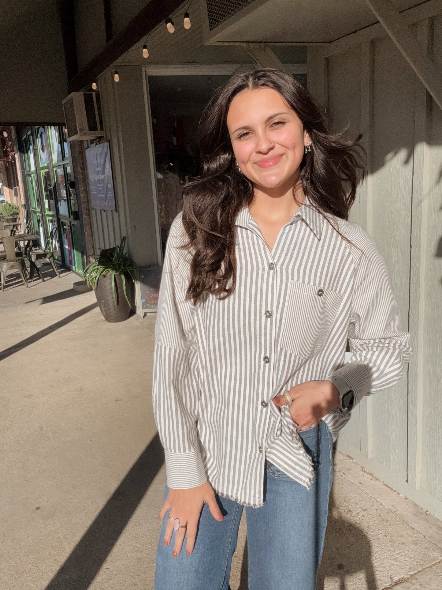 Granite Striped Long Sleeve Cuffed 1 Pocket Button Up Top