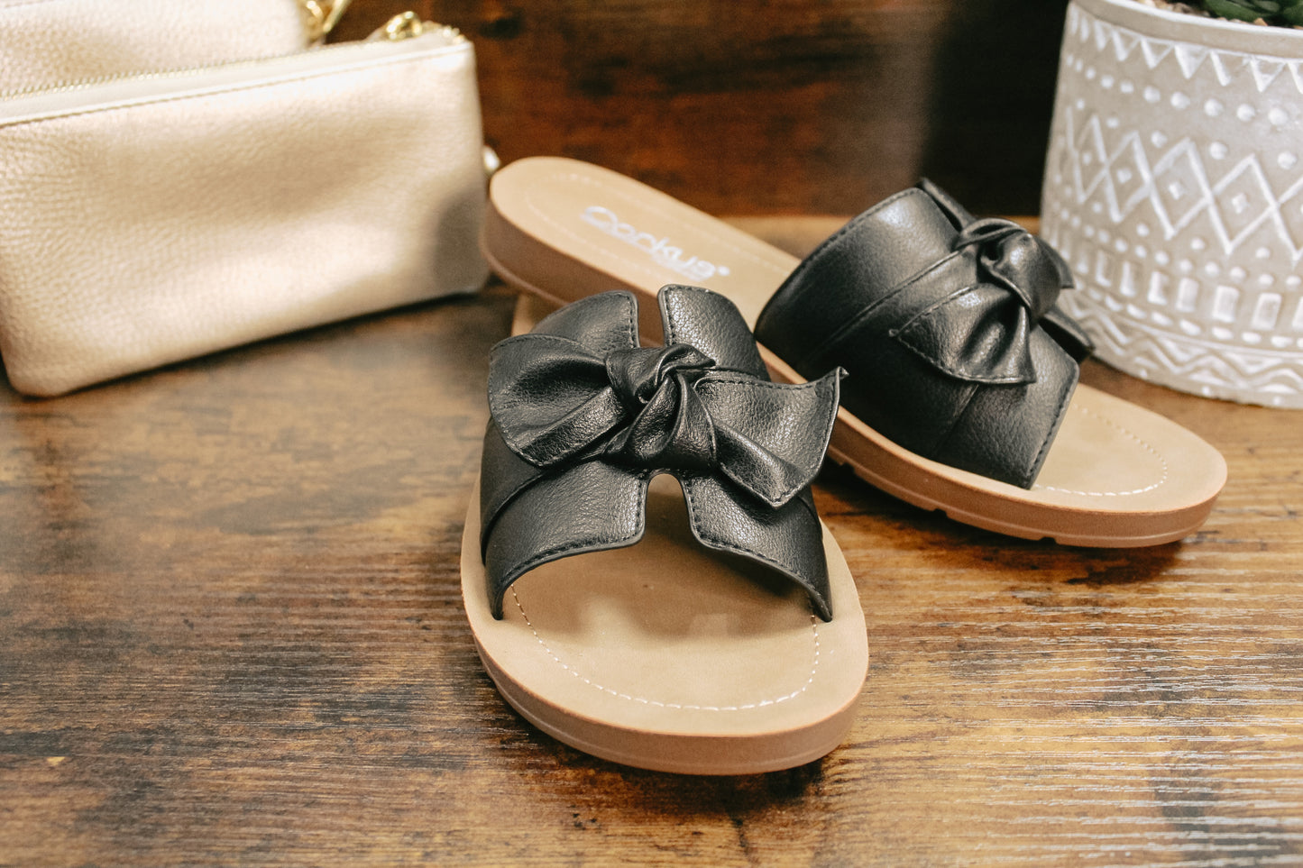 Black Rock the Bowt Sandals
