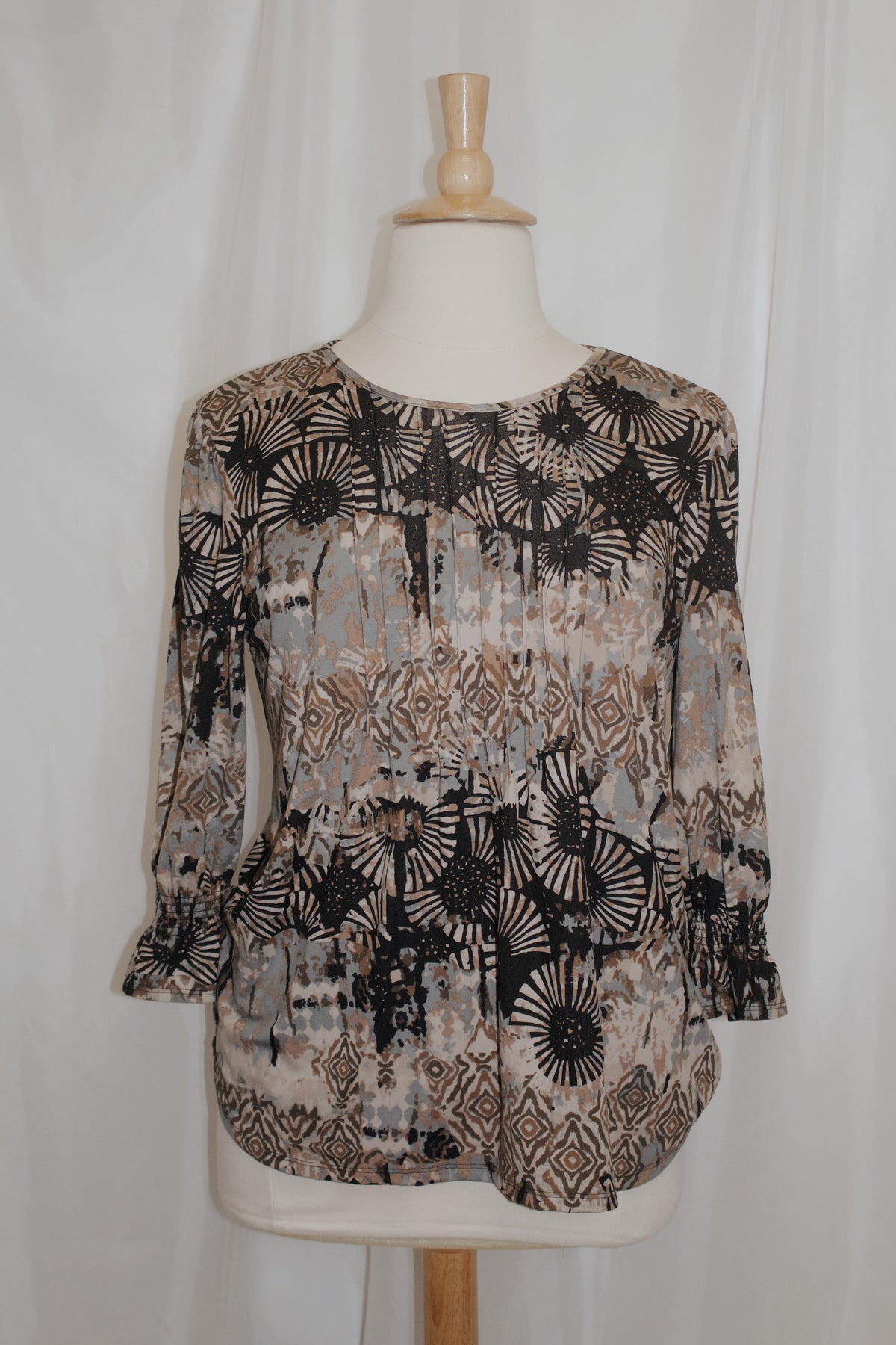 Storm Brown Black Cinched 3/4 Sleeve Top