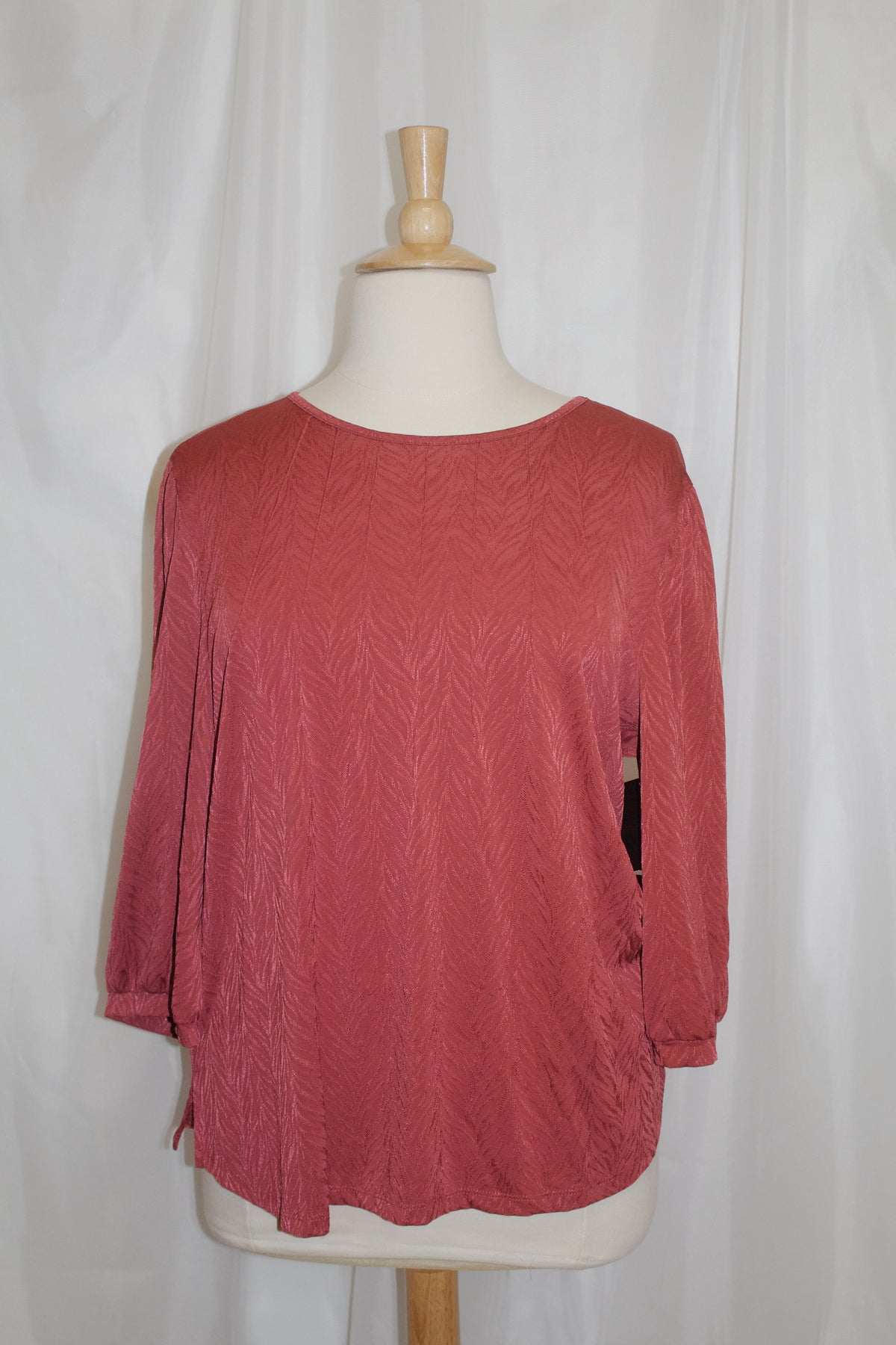 Rose Pintuck Balloon Sleeve Texture Top