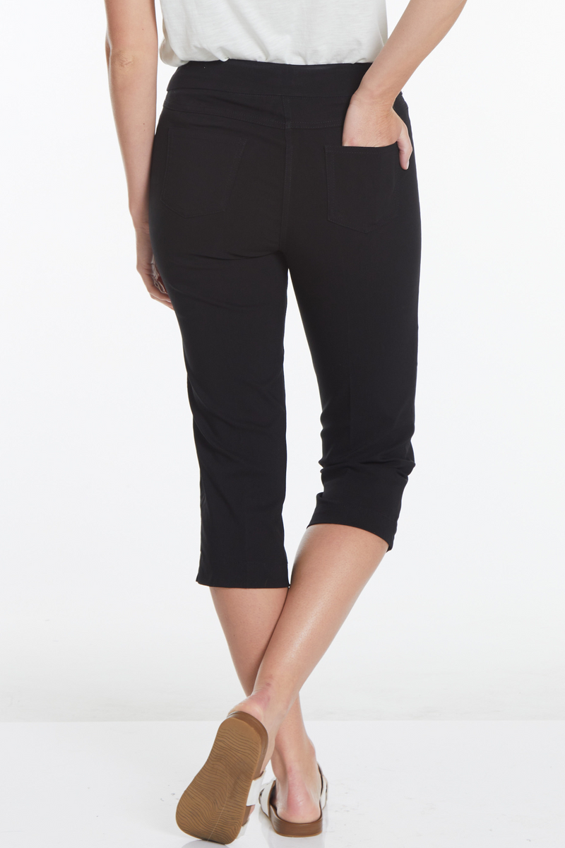 Black Pull On Capri With Back Pockets